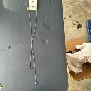 Jo Berry Gold Lariat necklace - lobster clasp